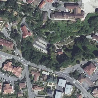 Vista aerea di Ville de La Roche-sur-Foron