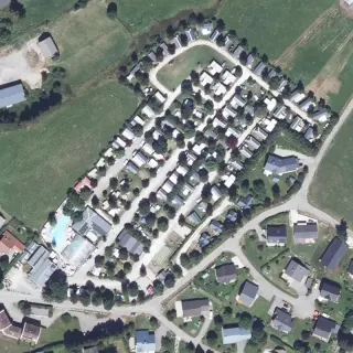 Luftbild von Camping Les 4 Montagnes
