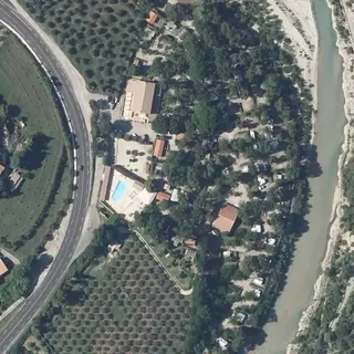 Aerial view of Camping Les Clos