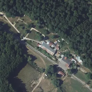 Aerial view of camping à la ferme
