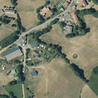 Vue aérienne de yourte le bourikot