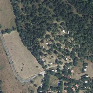 Luftbild von Domaine de Lalbrade
