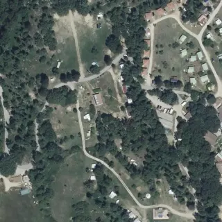 Luftbild von Les Lauzons
