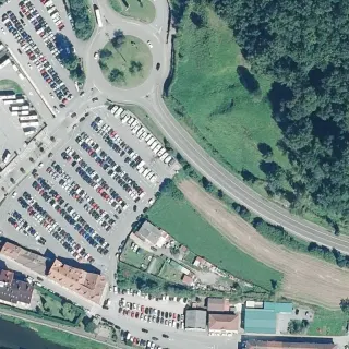 Vista aerea di ciudad de Cangas de Onís