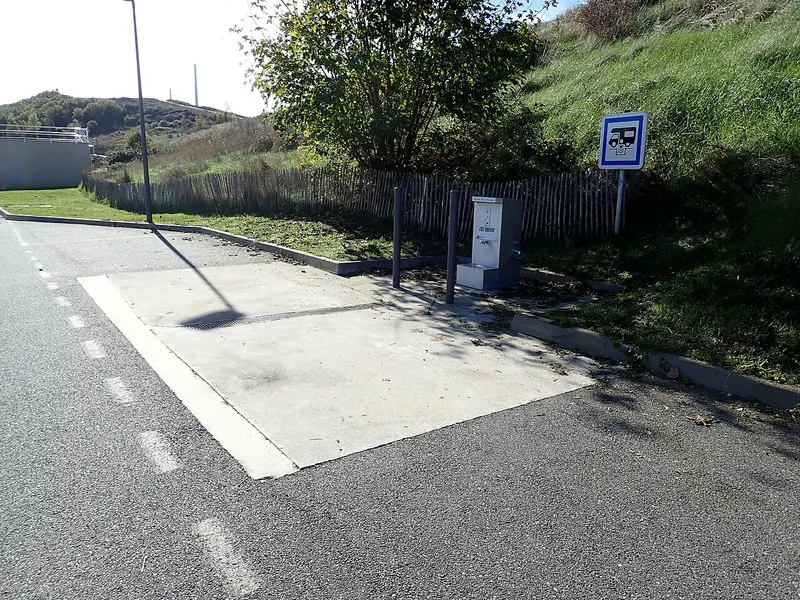 Aire Millau North
