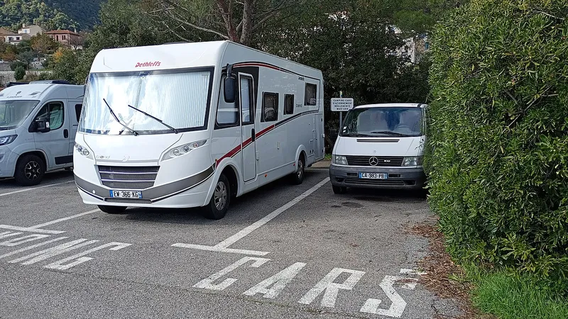 Tourrettes-sur-Loup Route du Stade