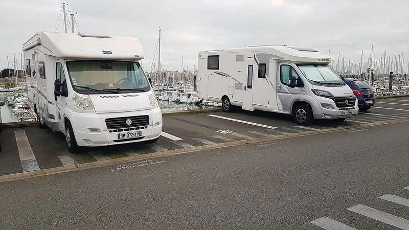 Quai du Bout Blanc Parking